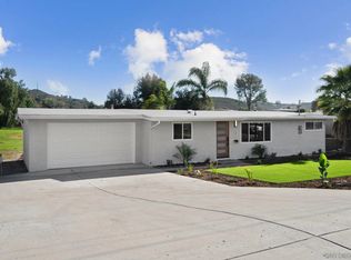 13515 Lakeshore Dr, Lakeside, CA 92040