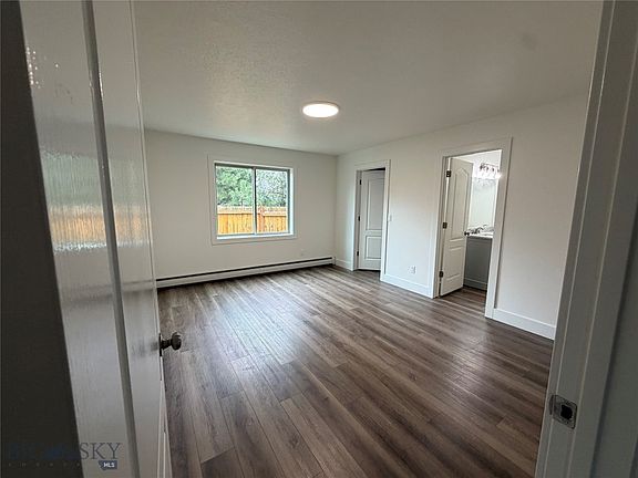 5th image of 217 Lillian Way