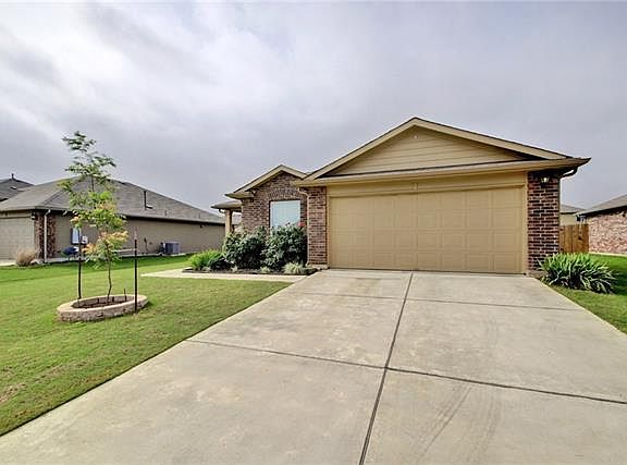 3rd image of 504 Luna Vista Dr