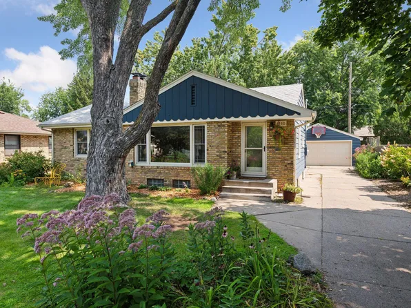 4550 Grimes Ave N, Robbinsdale, MN 55422