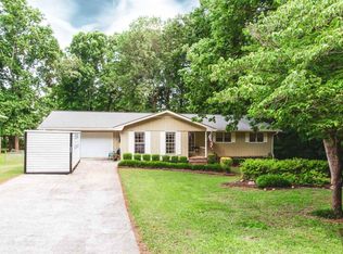 2946 Castle Dr, Lawrenceville, GA 30044