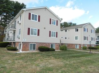 5 Royal Dane Dr APT 38, Marshfield, MA 02050