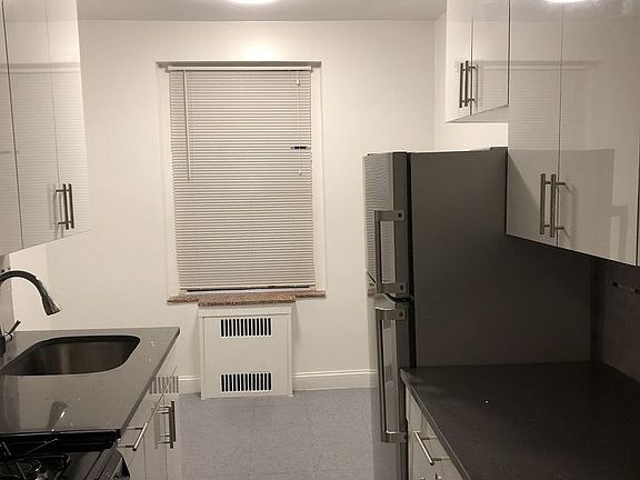 3rd image of 41-09 41st St #3C