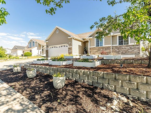 2nd image of 5948 W River Rock Pl