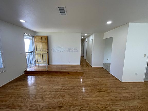 3rd image of 23442 Batey Ave