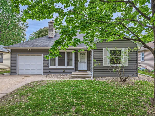 7029 Augsburg Ave S, Richfield, MN 55423