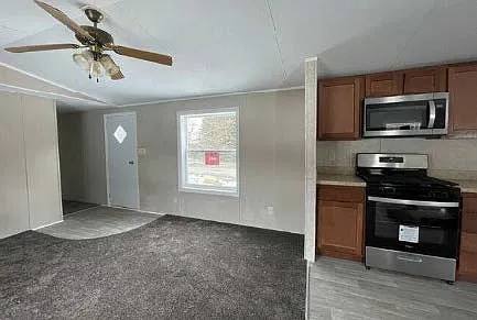 25 Tammy Dr — Photo 2