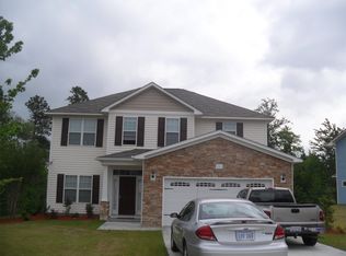 101 Regimental Dr, Cameron, NC 28326
