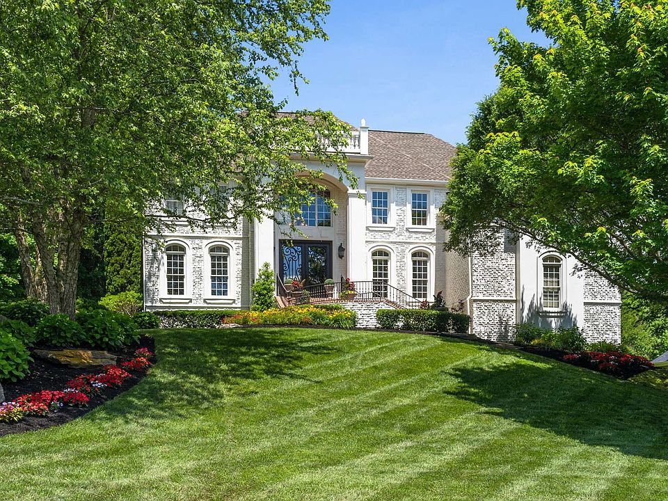 1st image of 4 Ironwood Ln