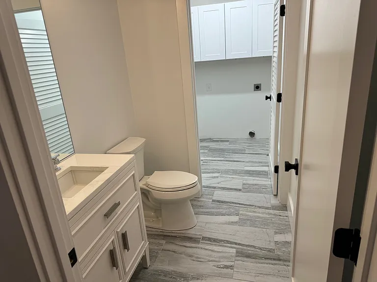 82 Wayside Dr — Photo 6