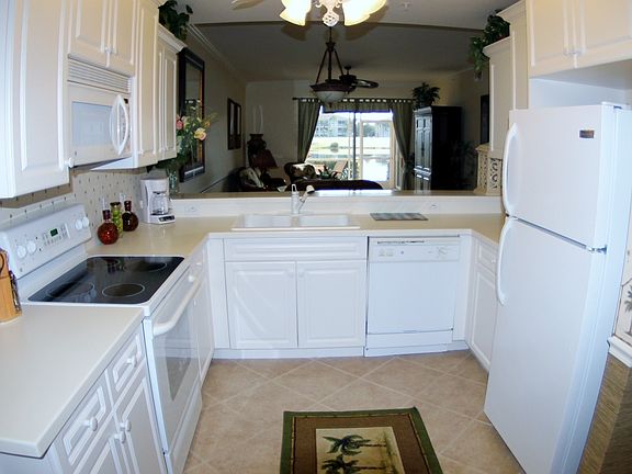 3rd image of 2840 Cypress Trace Cir APT 1913