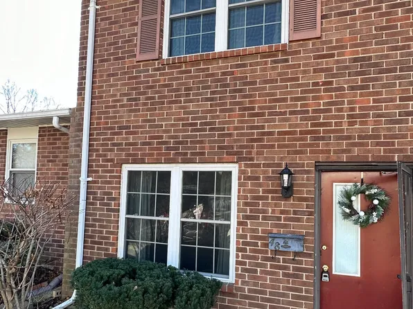 3500 Warwick Dr APT 48, Lexington, KY 40517
