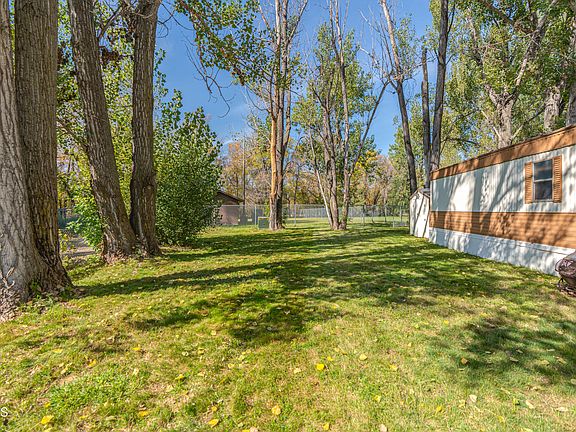 4th image of 528 Sherwood Ln