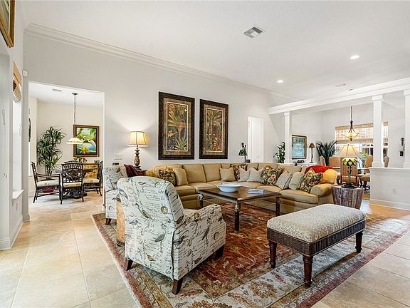 4th image of 1136 Governors Way