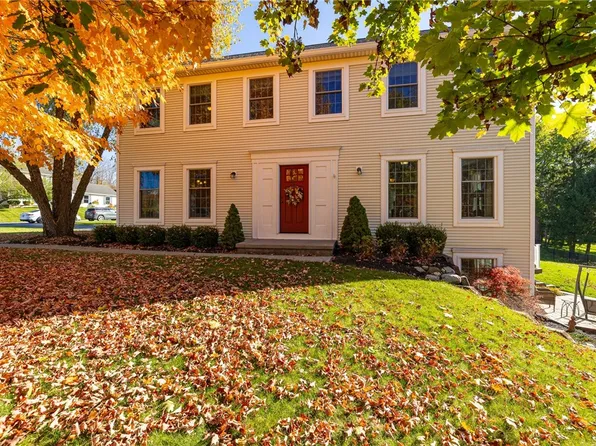 3641 E Ridge Run, Canandaigua, NY 14424