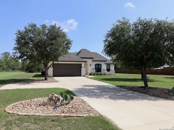 169 E SHORT MEADOW DR, Lytle, TX 78052