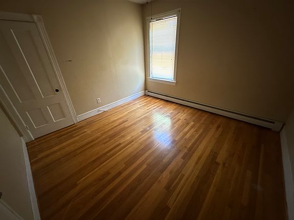2nd image of 68 Cleveland St