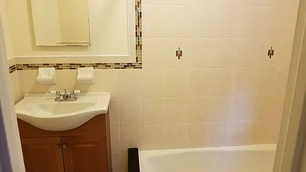 Rented by Realty Queens LLC