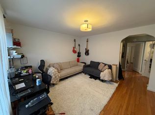 31-24 41st St #1, Astoria, NY 11103