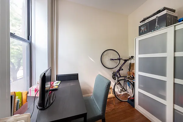 Rented by Corcoran | media 21