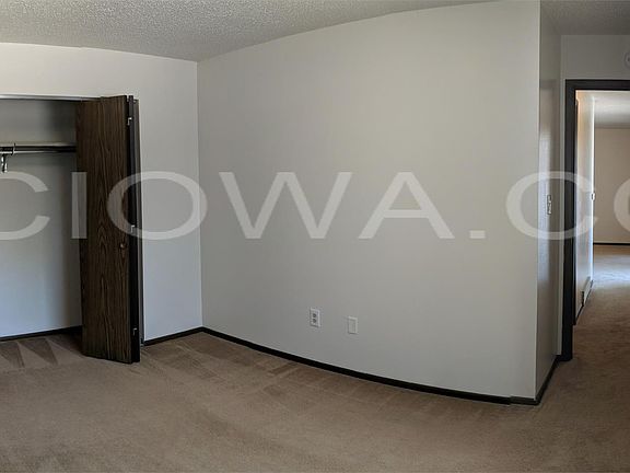 3rd image of 20 N 10th Ave #15295652