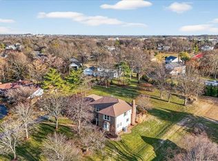 260 Pennington Ln, Chesterfield, MO 63005