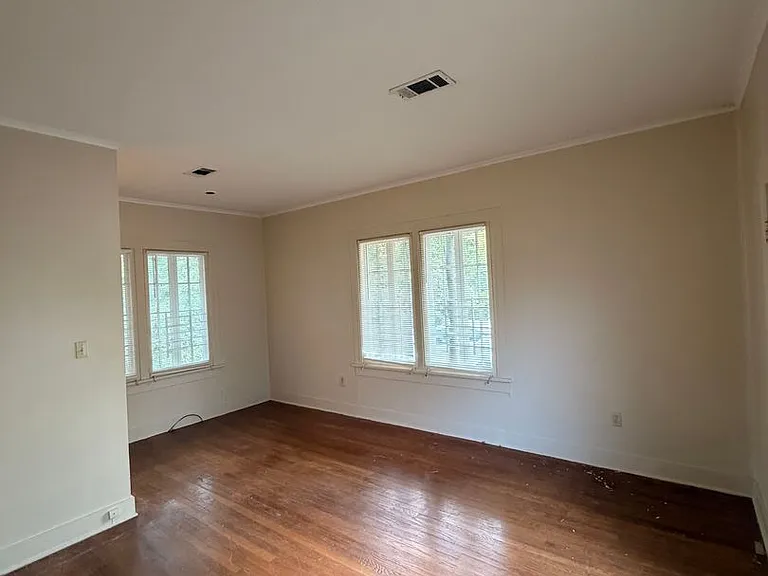 3704 N State St — Photo 3