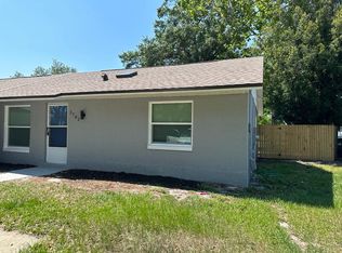 2702 Coral Reef Dr, Orlando, FL 32826
