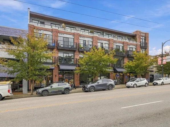 2141 Hastings St E #401, Vancouver, BC V5L 1V2