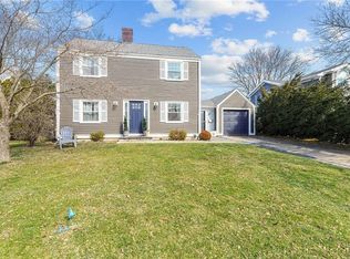 33 Ann Mary Brown Dr, Warwick, RI 02888