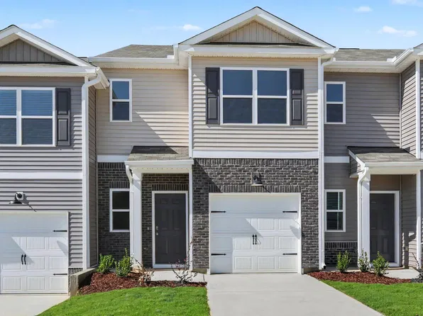 162 Rusling Leaf Dr, Fuquay Varina, NC 27526