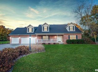 4015 S Wheatfield Rd, Mapleton, IL 61547