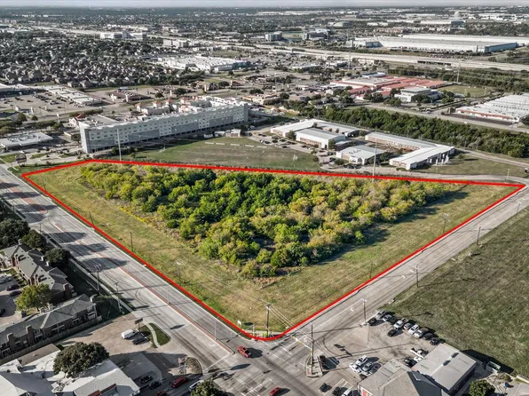 2408 S Carrier Pkwy, Grand Prairie, TX 75051