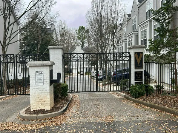 1198 Village Ct SE, Atlanta, GA 30316