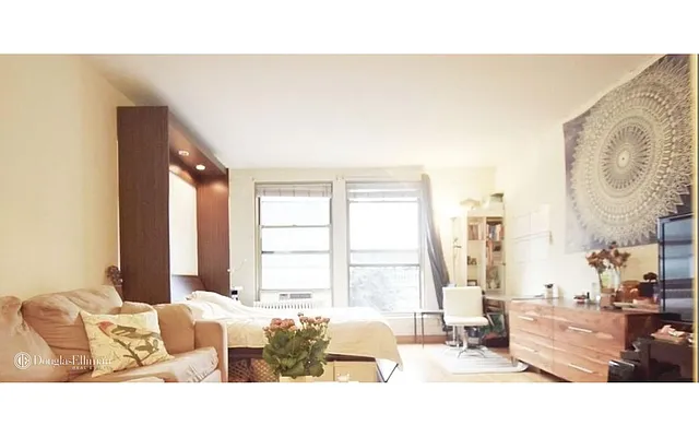 Rented by Douglas Elliman | media 1