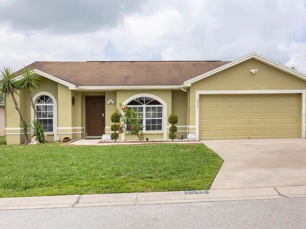 2716 Oak Hammock Loop