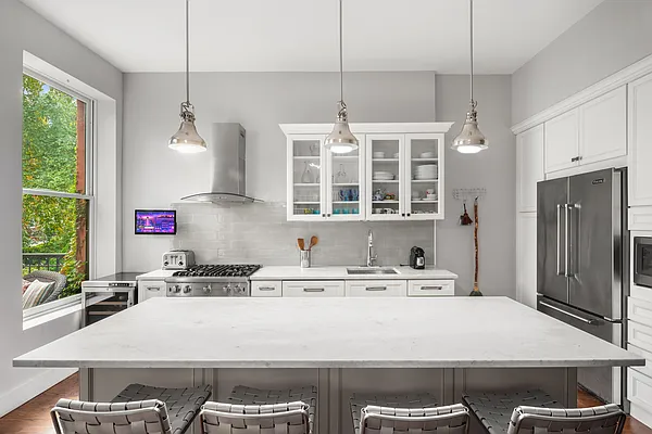 Sold by Douglas Elliman | media 7