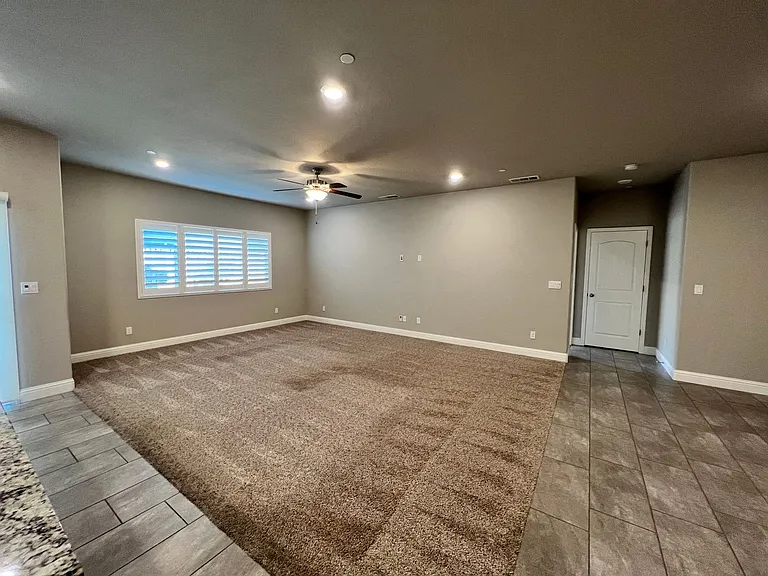 2137 La Vona Ave — Photo 21