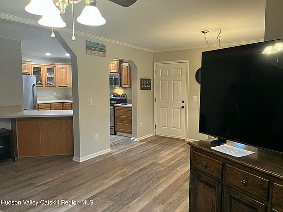 5th image of 13 Mahoney Road