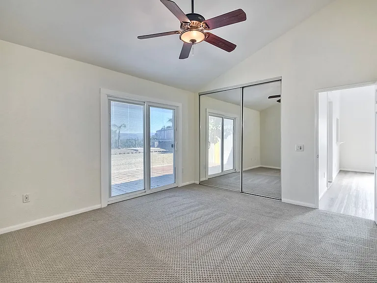 1252 Soria Gln — Photo 13