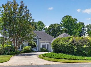 213 Hawick Ln, McDonough, GA 30253