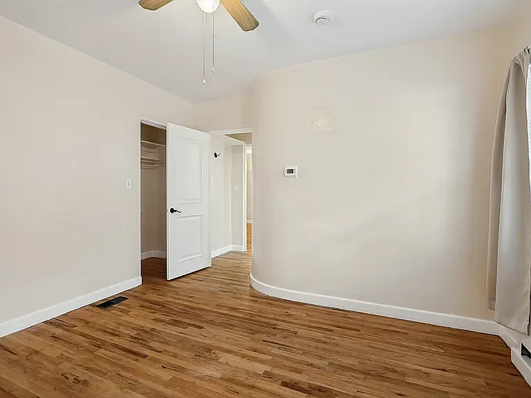 2 bed, 831 sqft, $1,500 — Photo 3
