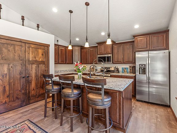 5th image of 35095 N Terrace Dr