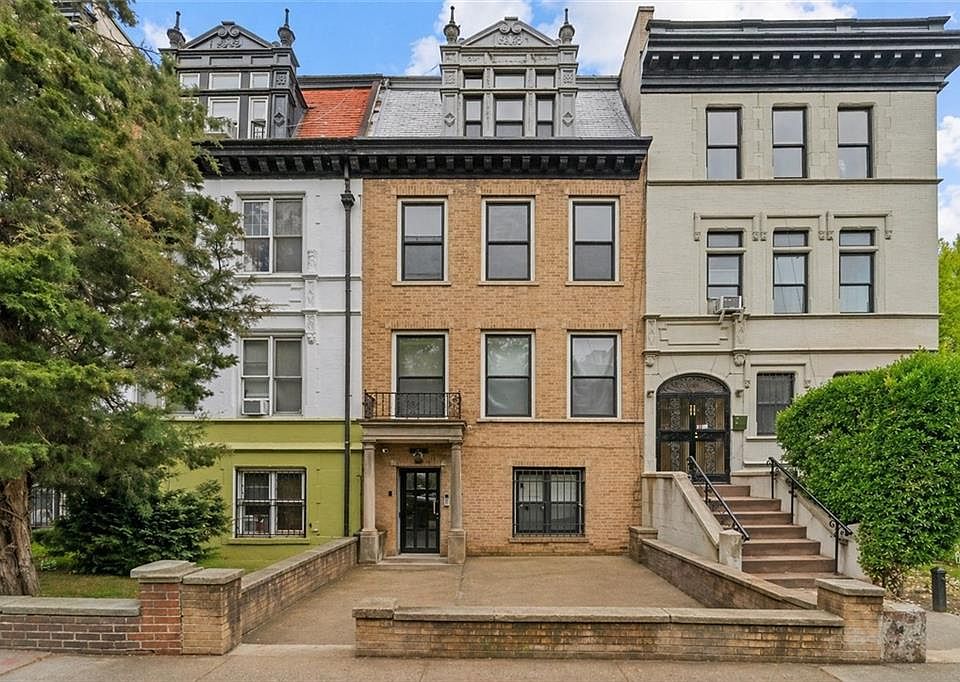1st image of 288 New York Ave