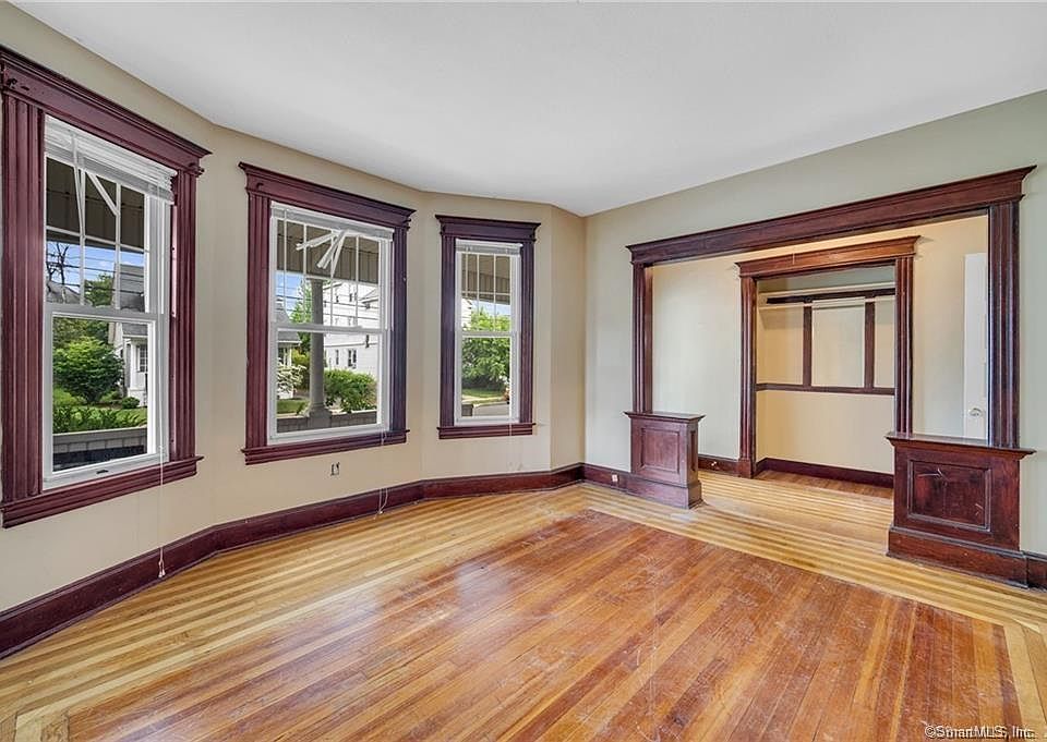 249 Whiting Ln West Hartford CT Zillow