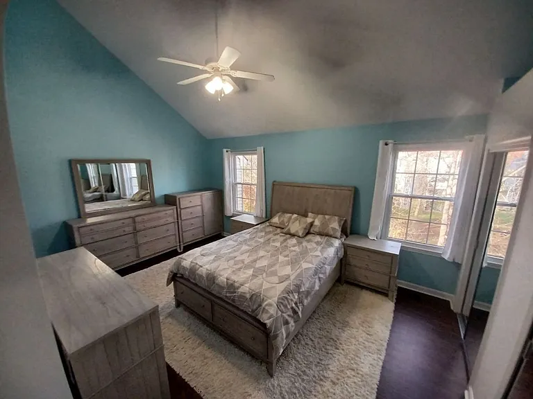 8028 Green Valley Ln — Photo 51