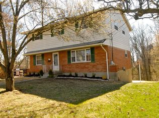 6111 Kingoak Dr, Cincinnati, OH 45248