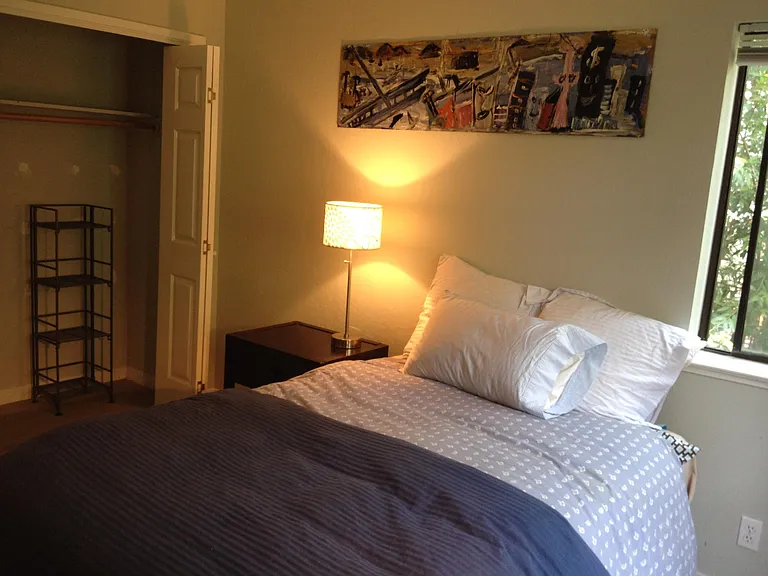 180 Forrest Ave — Photo 5
