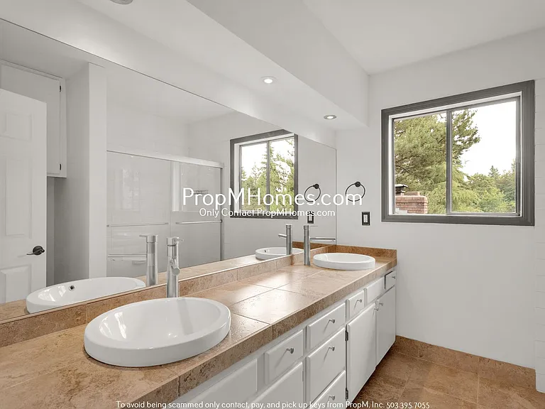 1448 Greentree Cir — Photo 22
