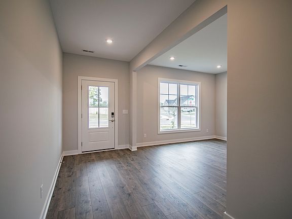 5th image of 2699 Sussex Court Lot 127